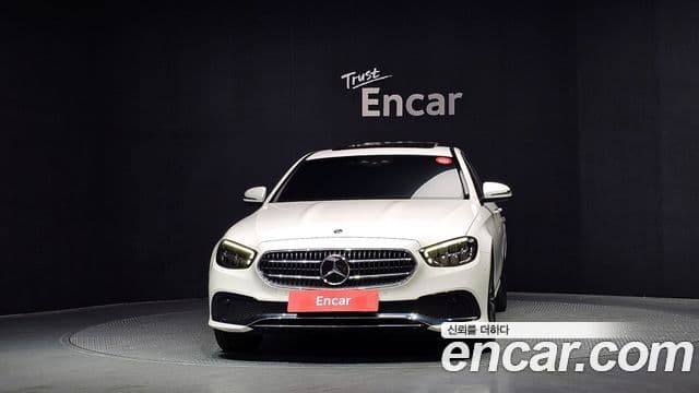 Mercedes-Benz E-Class 2020 — ფოტო 3/20