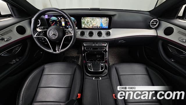 Mercedes-Benz E-Class 2020 — ფოტო 7/20