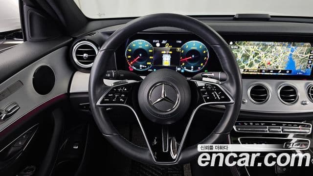 Mercedes-Benz E-Class 2020 — ფოტო 13/20
