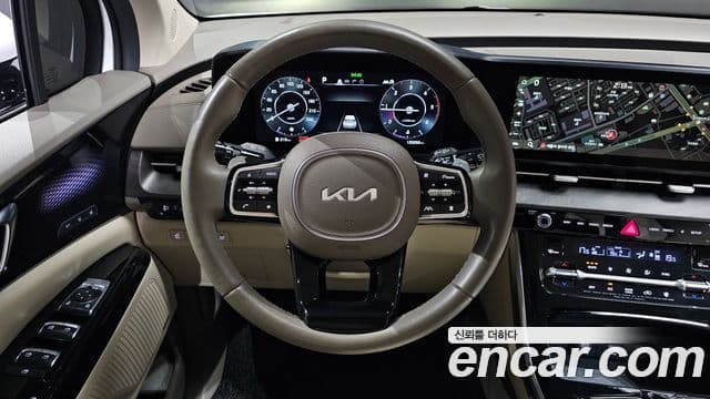 Kia Carnival 2022 — Фото 12/20