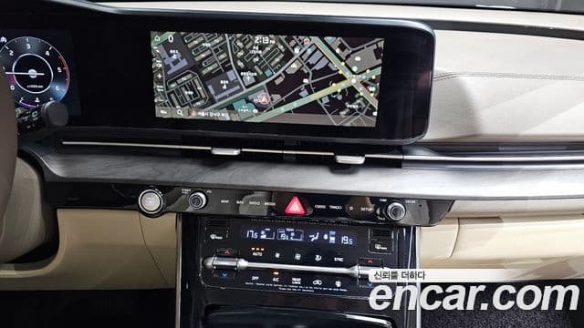 Kia Carnival 2022 — Фото 13/20