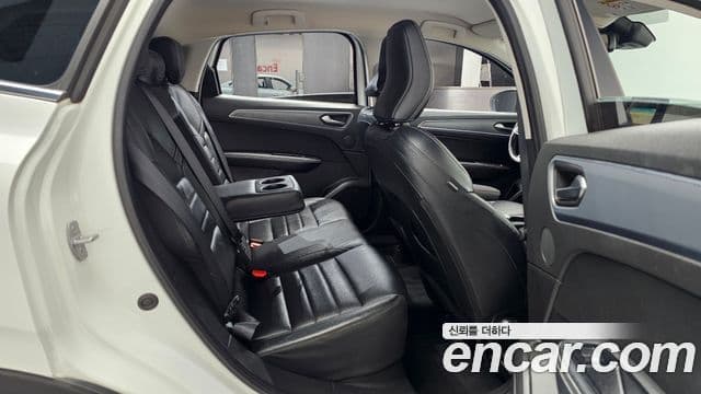 Renault Samsung XM3 2022 — ფოტო 11/20