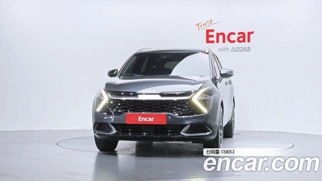 Kia Sportage 2022 — ფოტო 3/20
