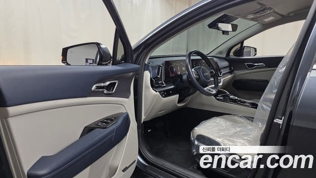 Kia Sportage 2022 — ფოტო 10/20