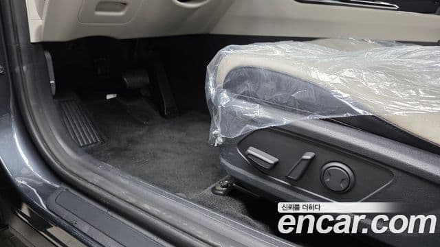 Kia Sportage 2022 — ფოტო 17/20