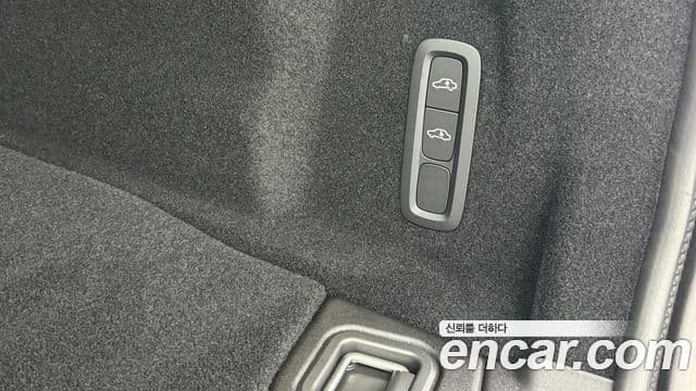 Volvo XC60 2026 — Şəkil 8/19