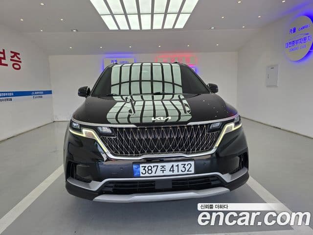 Kia Carnival 2022 — Фото 2/20