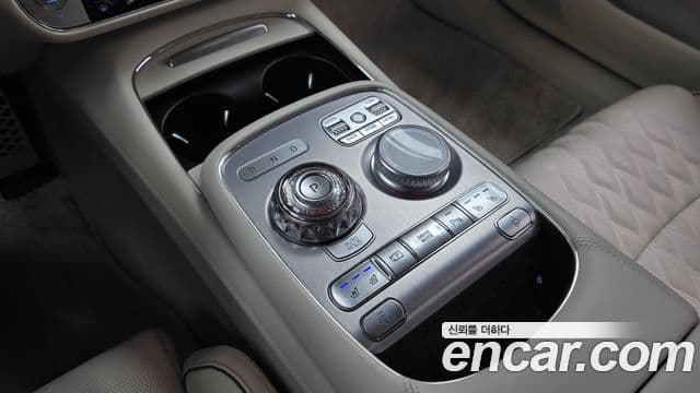 Genesis G90 2023 — Şəkil 9/20