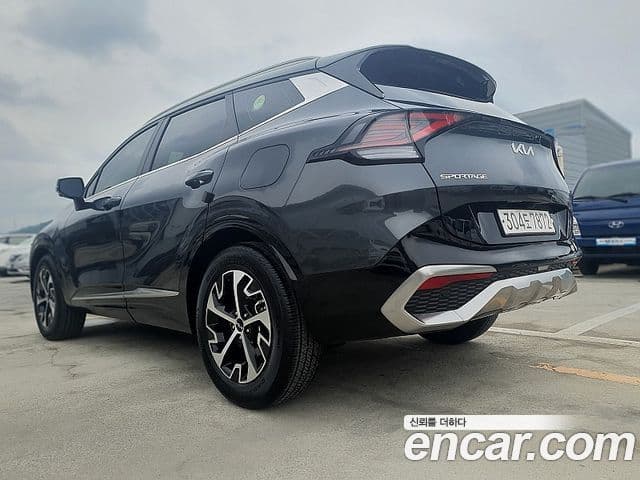 Kia Sportage 2023 — Фото 9/20
