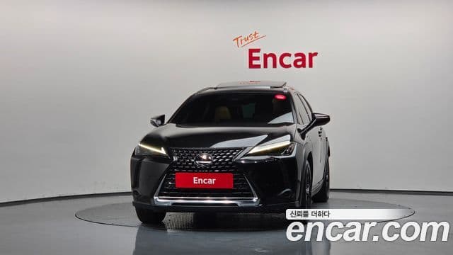 Lexus UX250h 2024 — Фото 3/20