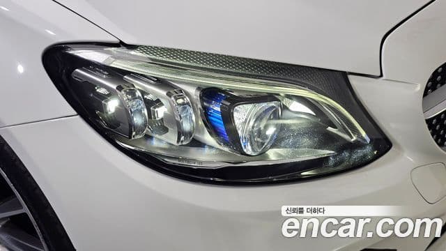 Mercedes-Benz C-Class 2022 — ფოტო 5/31