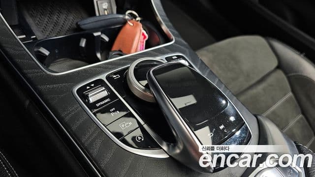 Mercedes-Benz C-Class 2022 — ფოტო 17/31