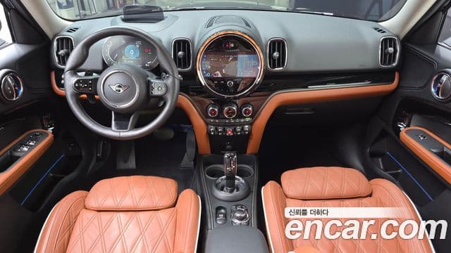 Mini Cooper S Countryman 2021 — ფოტო 18/30