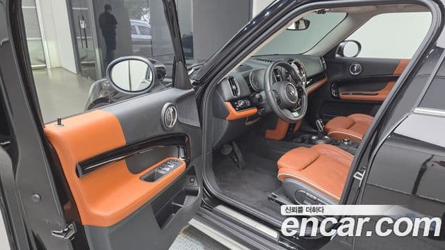 Mini Cooper S Countryman 2021 — ფოტო 16/30