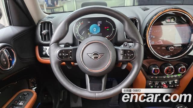 Mini Cooper S Countryman 2021 — ფოტო 23/30