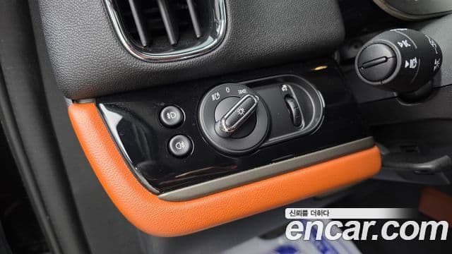 Mini Cooper S Countryman 2021 — ფოტო 26/30