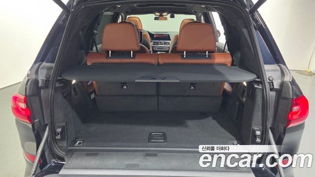 BMW X7 2020 — ფოტო 20/20