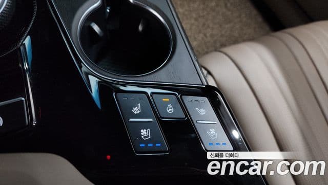 Kia K8 2024 — Photo 7/36