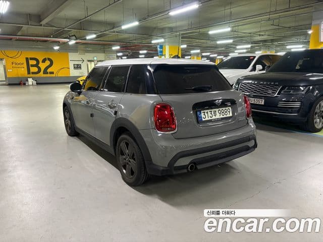 Mini Cooper 2021 — Şəkil 1/18