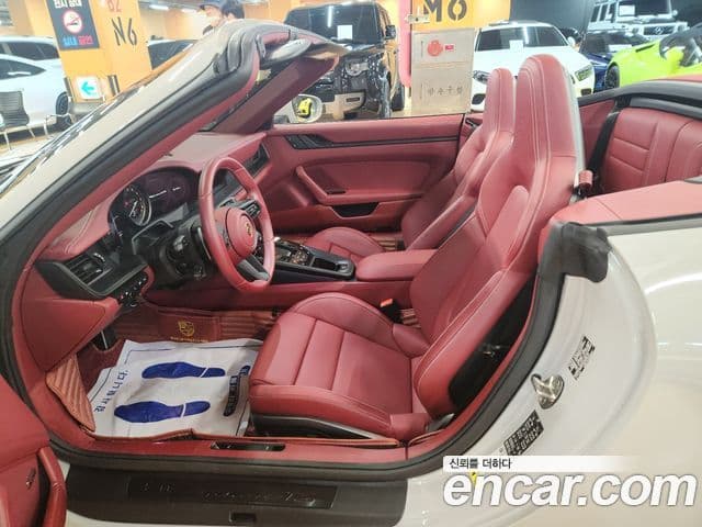 Porsche 911 2023 — ფოტო 7/20