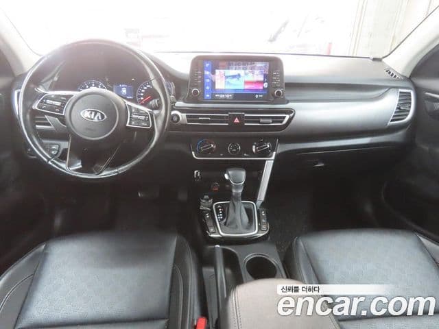 Kia Seltos 2019 — Şəkil 12/20