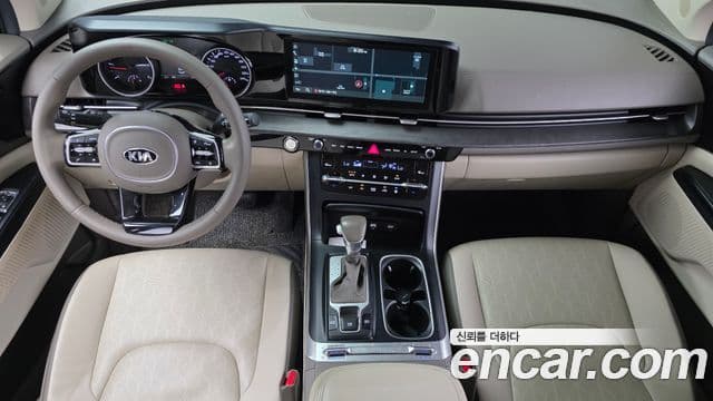 Kia Carnival 2021 — Фото 7/20