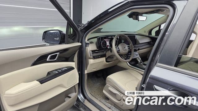 Kia Carnival 2021 — Фото 10/20