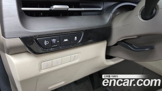 Kia Carnival 2021 — Фото 14/20