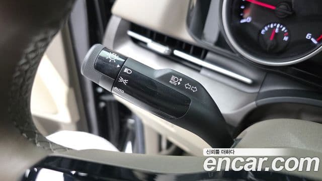 Kia Carnival 2021 — Фото 15/20