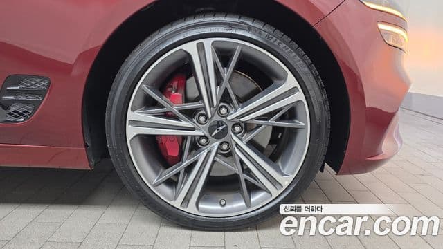 Genesis G70 2024 — ფოტო 1/34
