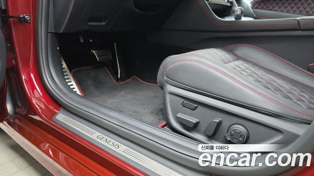 Genesis G70 2024 — ფოტო 19/34