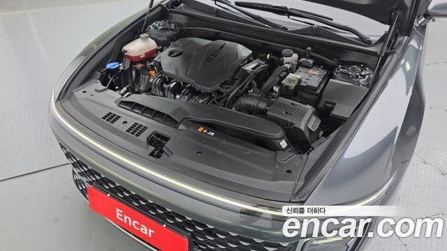 Hyundai Grandeur 2023 — ფოტო 6/20