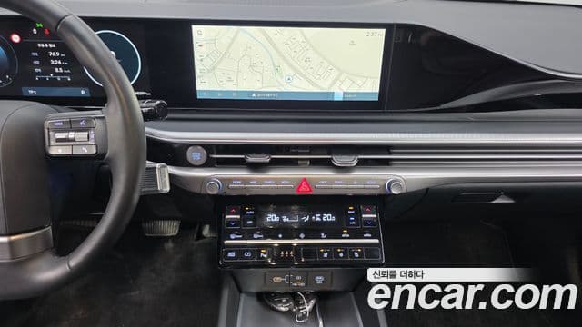 Hyundai Grandeur 2023 — ფოტო 14/20