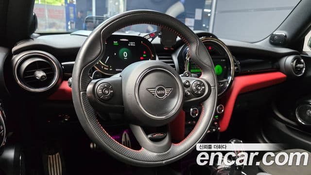 Mini Cooper S Convertible 2020 — ფოტო 12/20