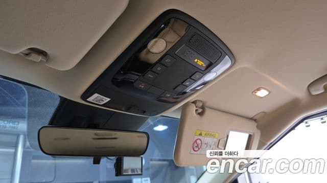 Kia Carnival 2020 — Фото 18/20