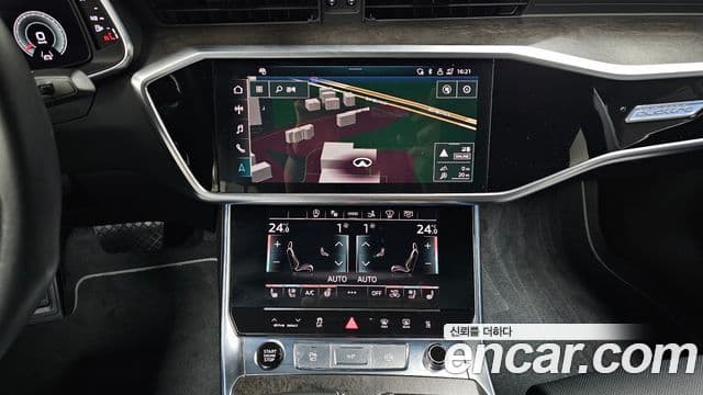 Audi A7 2021 — Şəkil 12/20