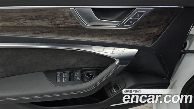 Audi A7 2021 — Şəkil 2/32