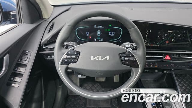 Kia Niro 2022 — Şəkil 13/20