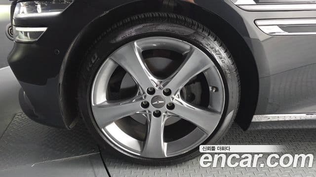 Genesis Electrified G80 2021 — ფოტო 5/20