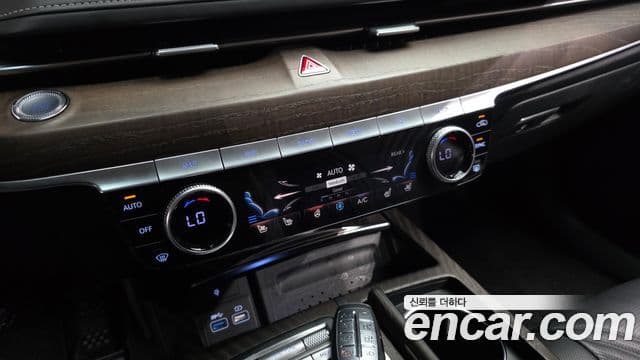 Genesis Electrified G80 2021 — ფოტო 17/20