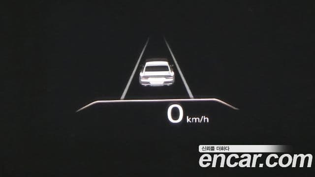 Genesis Electrified G80 2021 — ფოტო 19/20