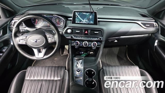Genesis G70 2019 — Photo 4/33