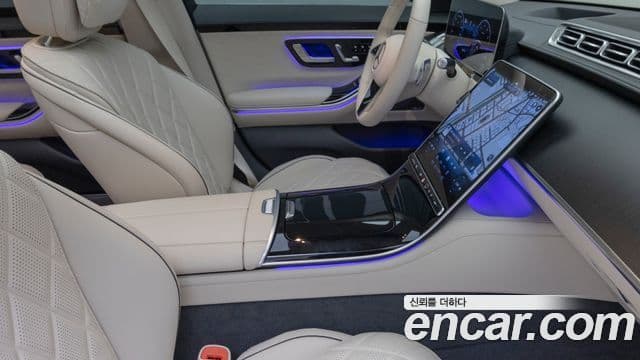 Mercedes-Benz S-Class 2025 — Photo 15/20