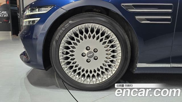 Genesis Electrified G80 2021 — ფოტო 5/20