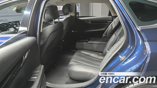 Genesis Electrified G80 2021 — ფოტო 12/20