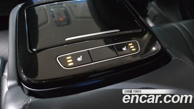 Genesis Electrified G80 2021 — ფოტო 19/20