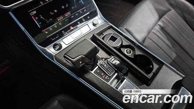 Audi A6 2021 — Şəkil 9/20