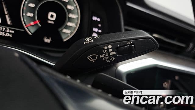 Audi A6 2021 — Photo 22/33