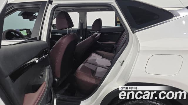 Kia Seltos 2022 — ფოტო 11/20