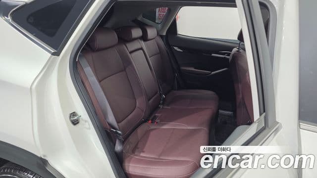 Kia Seltos 2022 — ფოტო 12/20